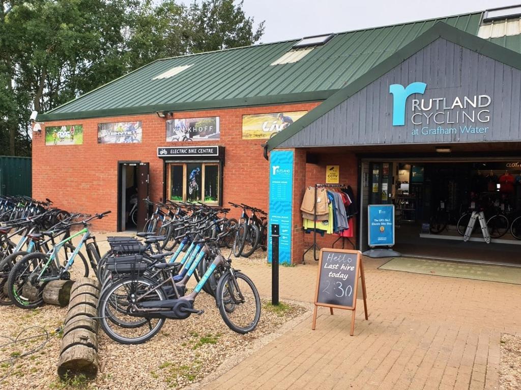Grafham Water Lodge Exterior foto